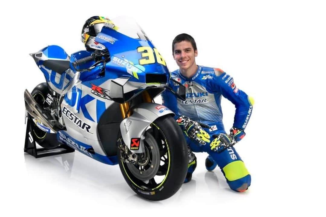 MOTUL Japanさんのインスタグラム写真 - (MOTUL JapanInstagram)「【来月にはMotoGP開幕!!】 . 2020年のGSX-RRが発表されましたね。 . 今年はスズキのレース活動60周年のアニバーサリーイヤー。更なる活躍が期待できます。 . 3月上旬のMotoGP™開幕が楽しみですね!! . 写真はTeam SUZUKI EcsterのGSX-RR!!! . #MOTUL #MOTULJAPAN #MotoGP #SUZUKI #GSXRR #モチュール #高性能オイル  #モーターサイクル #バイク好きと繋がりたい #racingbike #racingbikes #レースバイク #レーサー #supersport #supersportbikes」2月9日 22時00分 - motuljapan