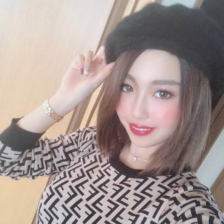 バーレスク大阪【公式】さんのインスタグラム写真 - (バーレスク大阪【公式】Instagram)「○●○ Today's burlesque girl Rui  明日、2月10日デビューのるいちゃん！ 皆様のご声援宜しくお願い致します🙇  @rui_burlesque 💻web予約→http://burlesque-osaka.resv.jp/reserve/calendar.php?x=1508052519&pc=1 . 📞電話予約明日16時～→06-6345-4567 ・ #バーレスク大阪 #バーレスク東京 #女子会 #北新地 #ばれすく #可愛い #ギャル #アイドル #自撮り  #burlesqueosaka #happy #sexy #cute #fun #smile #selfie #showgirl #entertainment #東京2020」2月9日 22時00分 - burlesque_osaka