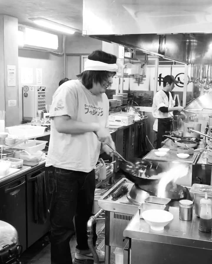 ガリガリガリクソンのグルメインスタ