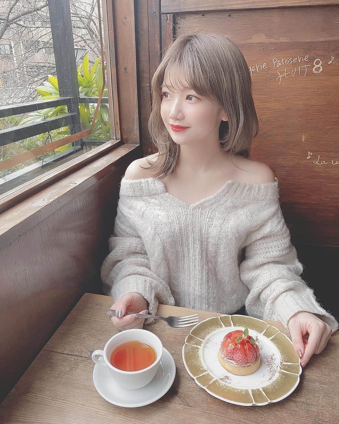 岡元優香のグルメインスタ