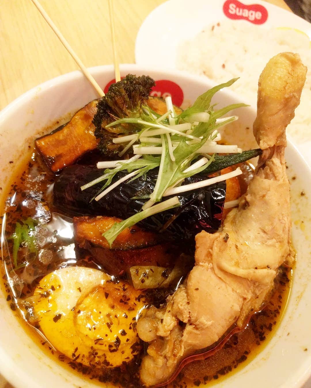 越中睦士のグルメインスタ