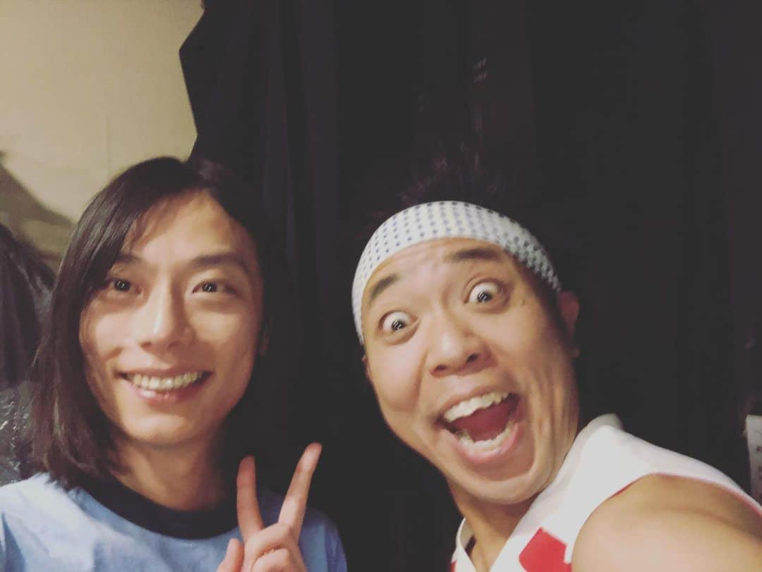 あさひさんのインスタグラム写真 - (あさひInstagram)「サンシャイン池崎さんが大きい声だしたから怒ったけど全然効かなかった思い出  #ダニエルズ #サンシャイン池崎 #さんだる #大きい声」2月9日 22時51分 - daniels_asahi