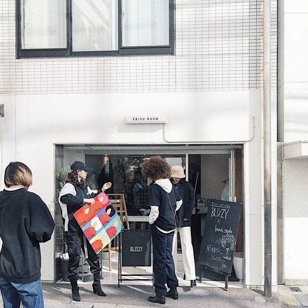 武藤千春さんのインスタグラム写真 - (武藤千春Instagram)「BLIXZY × bena style POP UP STORE & Niina Exhibition 2days ご来場くださった皆様 本当にありがとうございました！ 笑顔の絶えない楽しい空間で とってもハッピーな２日間でした！ #BLIXZY #BLIXZYTOKYO #benastyle #niina」2月9日 22時54分 - iamchiharumuto