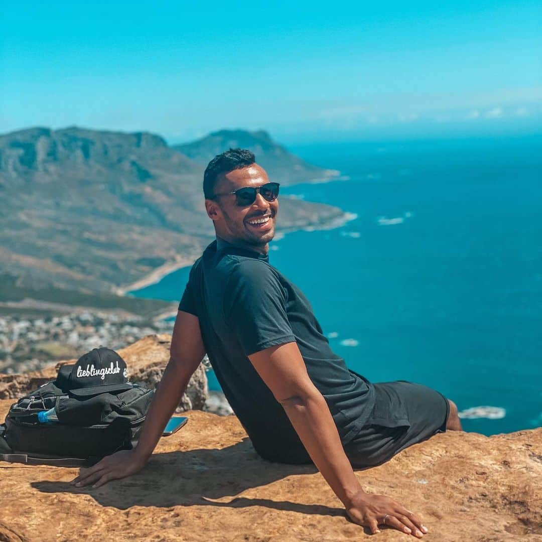 マーヴィン・マティプのインスタグラム：「#lionshead #lionsheadhike #capetown #kapstadt #alleWegeführennachoben #southafrica #holiday #billyphotography #billycapetownmodels  THX 📸 @dj_billygoat alias Billycapetownmodels」