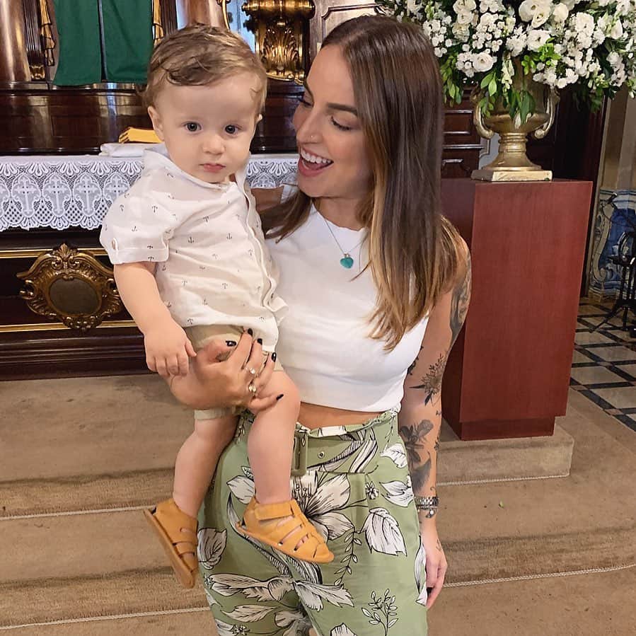Bruna Unzuetaのインスタグラム：「🤍✨」