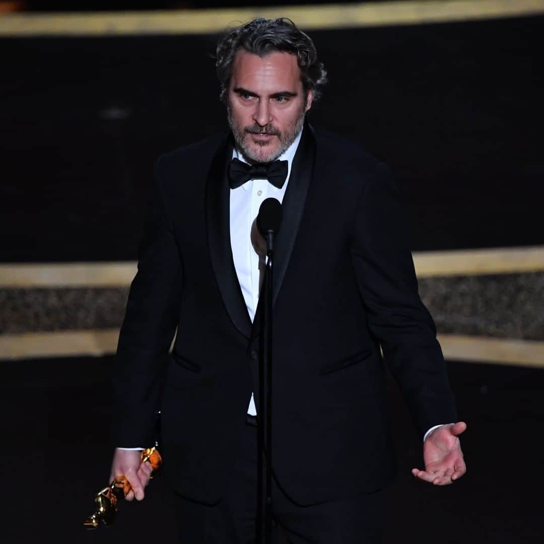 HYPEBEASTさんのインスタグラム写真 - (HYPEBEASTInstagram)「#hypeflix: Joaquin Phoenix has won his first #Oscar for Best Actor in @jokermovie. ⁠ Photo: Mark Ralston/Getty Images」2月10日 13時23分 - hypebeast