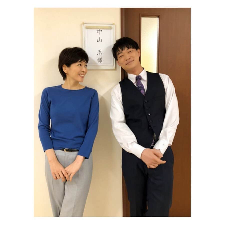 中山忍さんのインスタグラム写真 - (中山忍Instagram)「全身刑事の思い出②  なぜ？ 捜査課に赤いテーブルが⁇  娘娘食堂にも通いましたねぇ  #全身刑事 #ある日の撮影風景 #内藤剛志 さん #笠松将 くん #小倉優香 ちゃん #ダンディ坂野 さん #久松郁実 さん #尾美としのり さん  たくさんの方々に支えられた現場でした✨」2月10日 13時33分 - _shinobu_nakayama_