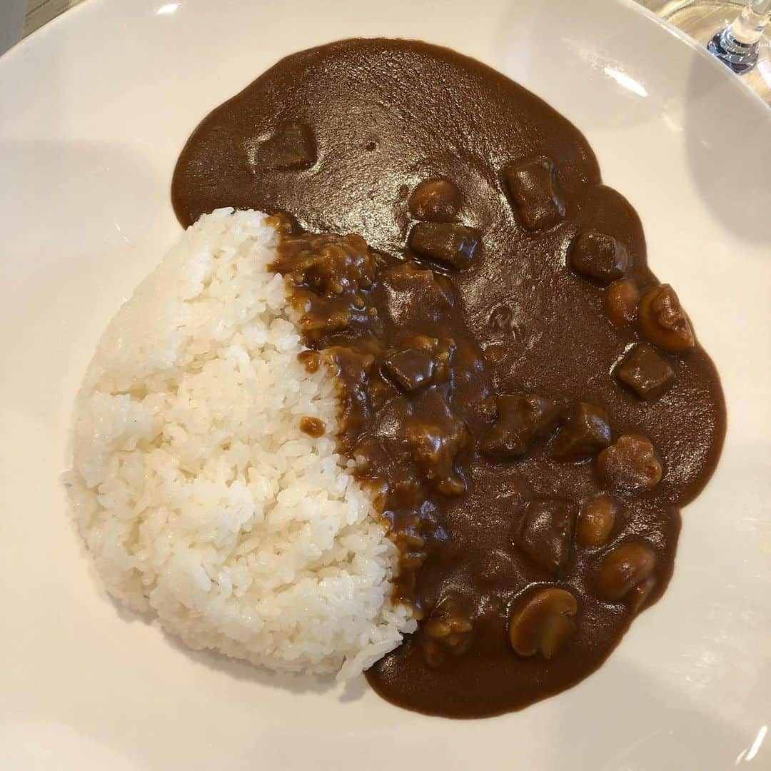 MUROさんのインスタグラム写真 - (MUROInstagram)「大宮でカレー三昧♪🍛 @se_tsu_ri  #大宮清水園 #100年カレー  #大宮氷川神社  #氷川カレー #盆栽パフェ  #感謝感謝」2月10日 13時35分 - dj_muro