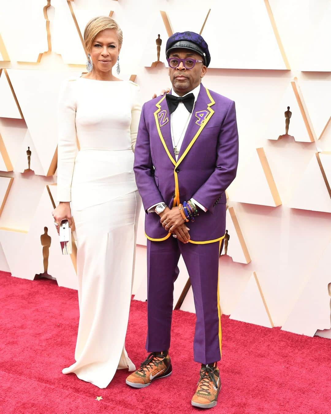 HYPEBEASTさんのインスタグラム写真 - (HYPEBEASTInstagram)「@hypebeaststyle: @officialspikelee honors Kobe Bryant at the #Oscars with a custom purple and gold @gucci suit emblazoned with the number 24.⁠ Photo: Steve Granitz/WireImage/Getty Images」2月10日 10時23分 - hypebeast