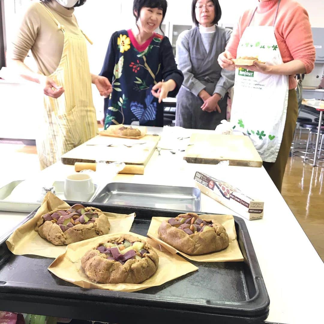 スーパーフード研究会さんのインスタグラム写真 - (スーパーフード研究会Instagram)「スーパーフードは人類を救う地球からの愛の贈り物 スーパーフードは家庭の毎日の食卓に使われてこそ 力を発揮します。 「みんなが笑顔になるエネルギー」 それがスーパーフードです ♯九州スーパーフード研究会  http://superfood-jp.com」2月10日 23時49分 - superfoodjapan