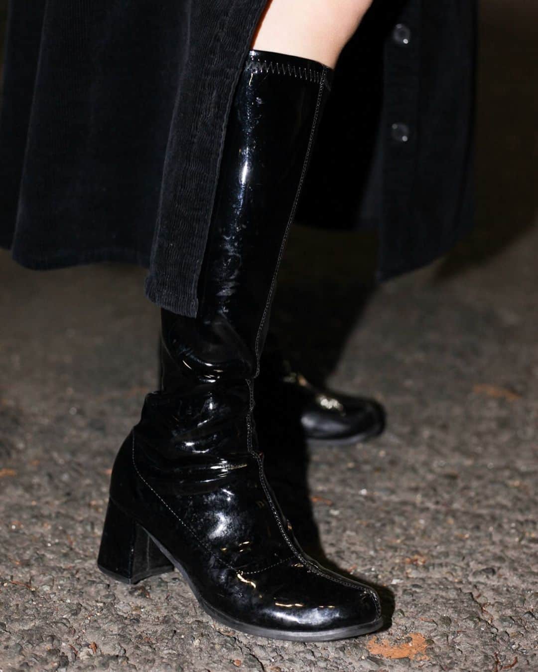 Fashionsnap.comさんのインスタグラム写真 - (Fashionsnap.comInstagram)「【#スナップ_fs】 Name 白石 端来  Coat #jouetie Shirt #PALACESKATEBOARDS Shoes #GALLERIE Earring #Vinatge Ring #Vinatge  #fashionsnap #fashionsnap_women」2月10日 17時57分 - fashionsnapcom