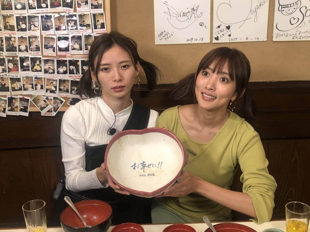 夏菜さんのインスタグラム写真 - (夏菜Instagram)「食べきったよ😢 ほんんんっっっっっっっっっとにきつかった！！！！！！ ぐひゃーーーー 顔しんでる。笑 奈央ちゃんとの友情が芽生えた夜でした。😢💕 #かみひとえ#ツインテール作戦」2月10日 23時57分 - natsuna_official