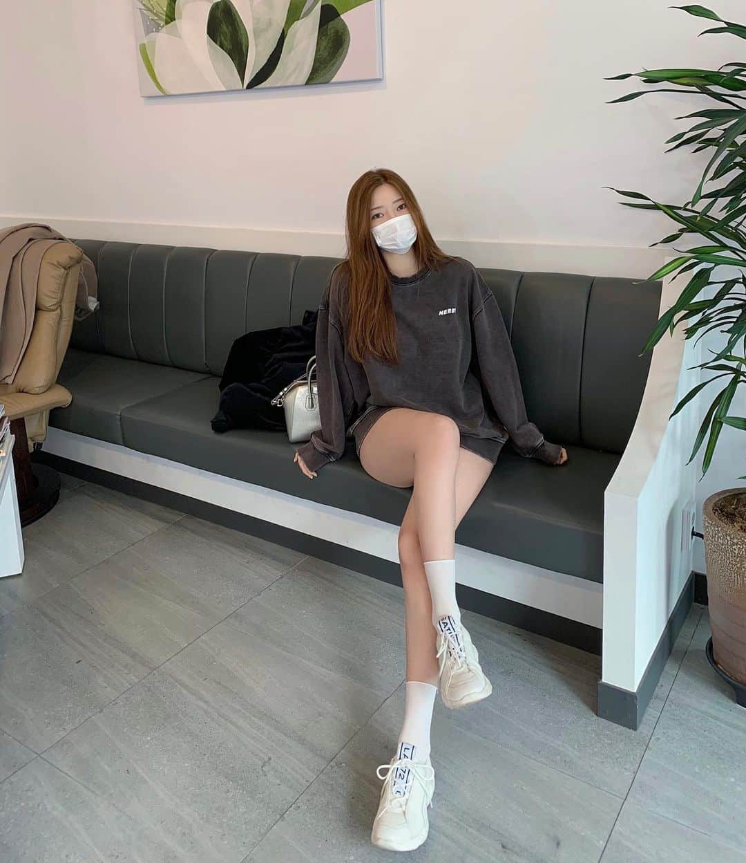 Choi Somiさんのインスタグラム写真 - (Choi SomiInstagram)「⠀⠀⠀⠀ #글랜더 #glander  🌿🍃」2月10日 18時55分 - cxxsomi