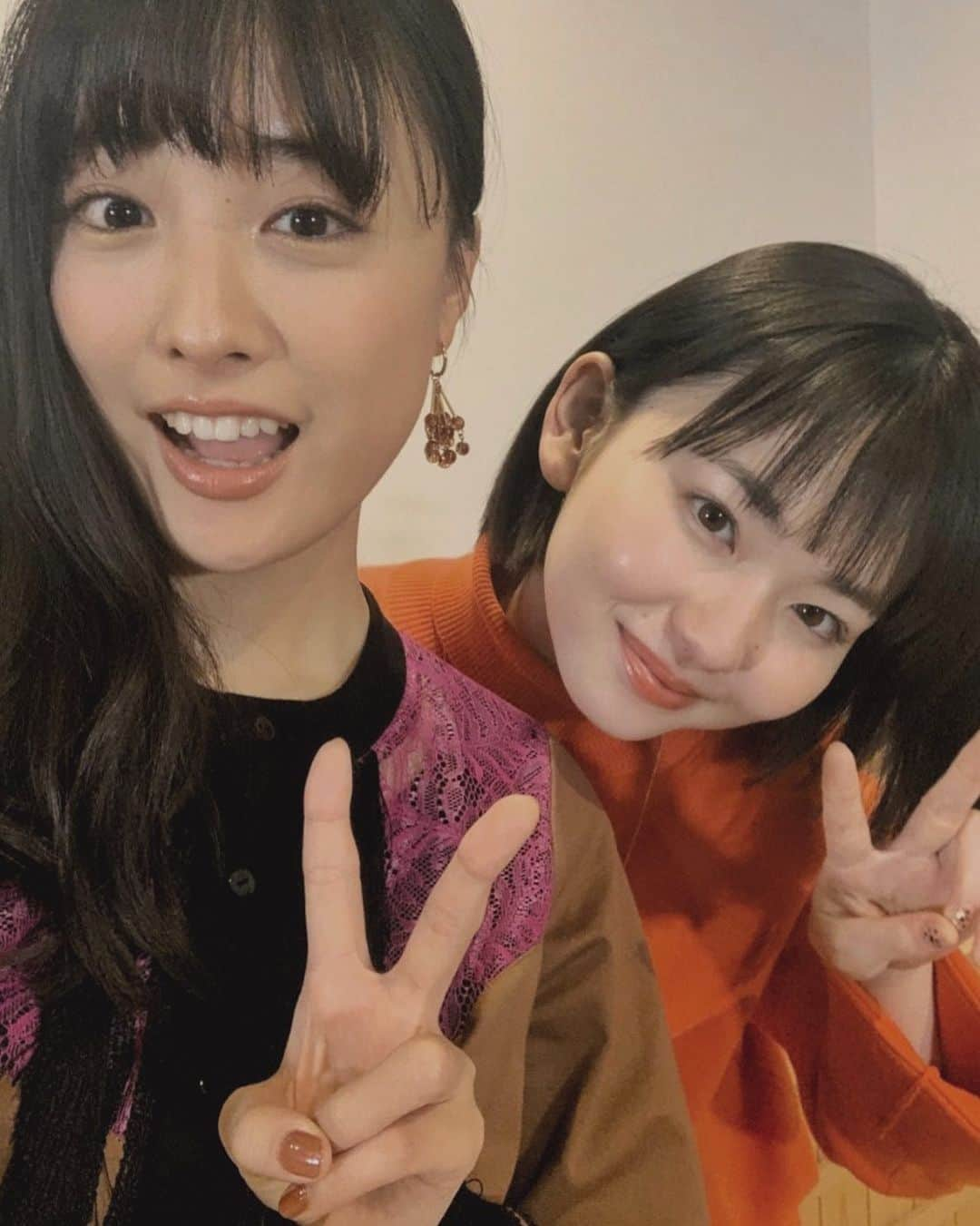 山田杏奈さんのインスタグラム写真 - (山田杏奈Instagram)「あやりとサチ〜☺️ #新米姉妹のふたりごはん #新米姉妹のふたり旅」2月10日 19時03分 - anna_yamada_