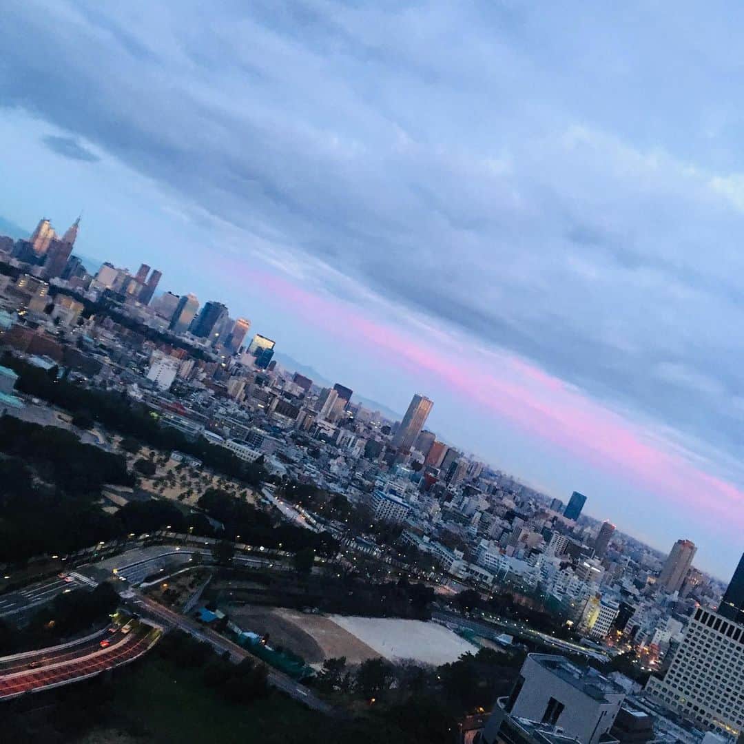 高井淳さんのインスタグラム写真 - (高井淳Instagram)「母がふらっと東京に来てました。 行きたい所は特にないけど 泊まってみたい所はあると言ってたので予約しつつ行ってきました。 いつまでも元気でいて欲しいね☺︎」2月10日 19時11分 - jun_t_0110