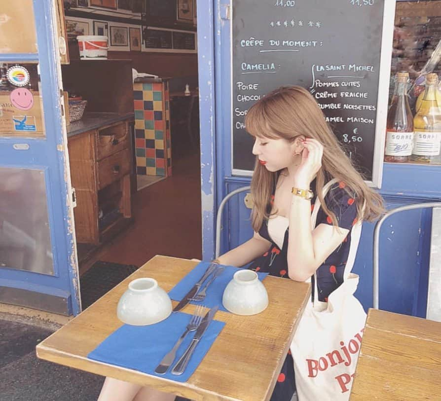 puinpiさんのインスタグラム写真 - (puinpiInstagram)「パリで好きなクレープリー♡ ： モンパルナスにある la creperie bretonne ： いつもバタークレープ（シュクレ）と、ガレットのコンプレをオーダー🍽 ： ランチによくいくよ♡ ： 写真撮ってなくて、夏のだけど 😂❤︎ ： ： #Paris#パリ旅行#パリ#パリカフェ#フランス#クレープリー#クレープ#ガレット#カフェ巡り#女子旅#タビジョ#たびすたぐらむ#プイ旅#yuiparis」2月10日 20時17分 - puinpi