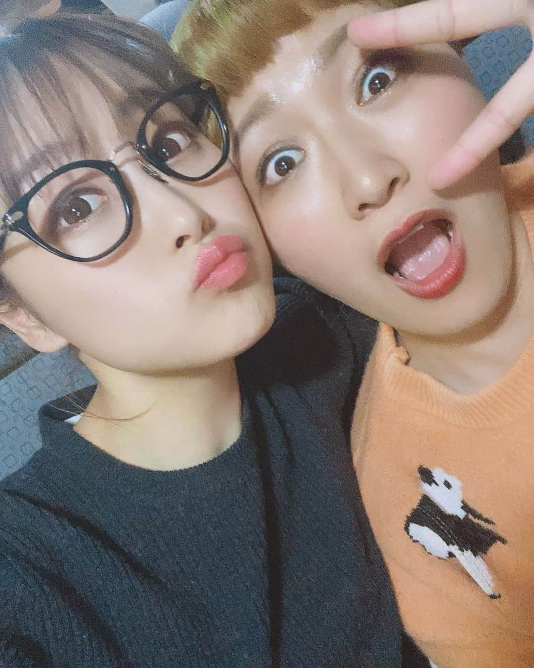 鈴木奈々さんのインスタグラム写真 - (鈴木奈々Instagram)「今日は丸山桂里奈さんと一緒に テレビのロケでしたー😘❤️❤️ めちゃめちゃ笑いましたー🤣🤣🤣 丸山桂里奈さん面白すぎて💦 今度はプライベートで 一緒にお酒を飲みたいな〜🍻💕 今度誘ってみます❤️❤️❤️ #丸山桂里奈さん  #面白すぎる😂  #大好きです」2月10日 20時42分 - nana_suzuki79