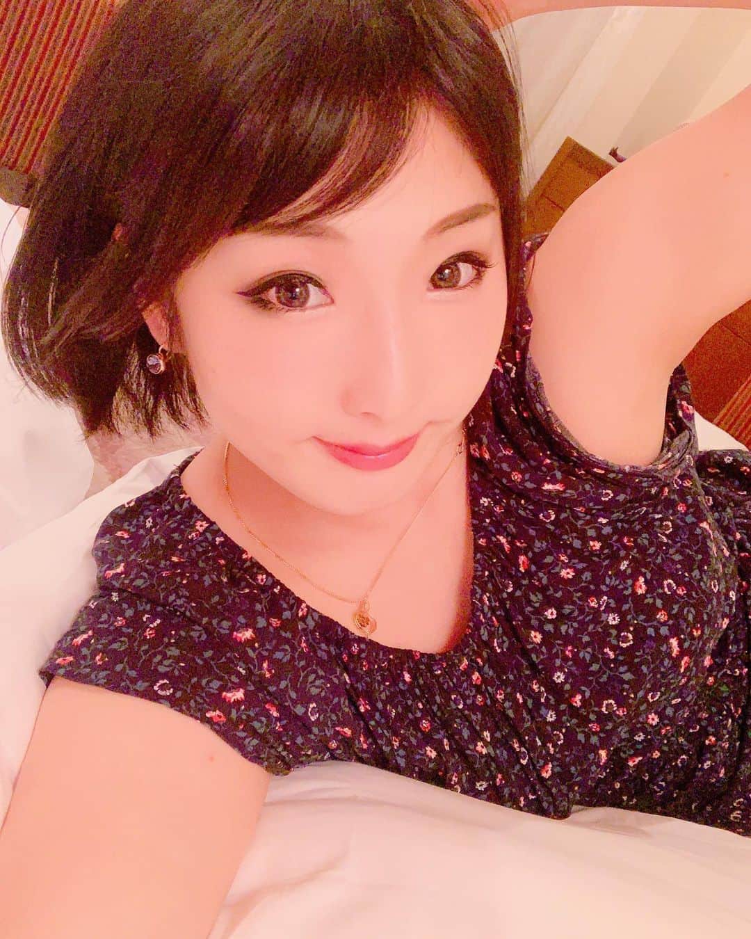 真琴さんのインスタグラム写真 - (真琴Instagram)「しいたけ占いさんでは、上半期の天秤座はSNSが仕事に繋がると…ますますセルフィーせねば😎 #joshi#me#prowrestling#prowrestler#luchadora#asiangirls#japanesegirl#wrestler#selfie#selca#japanese#asianwomen#womanswrestling#セルフィー#自撮り#セルカ#自撮り女子#三十路#プロレスラー#プロレス#女子プロレスラー#女子プロレス#私#わたし#せるふぃー#ルチャリブレ#しいたけ占い#天秤座」2月10日 20時45分 - makochan926