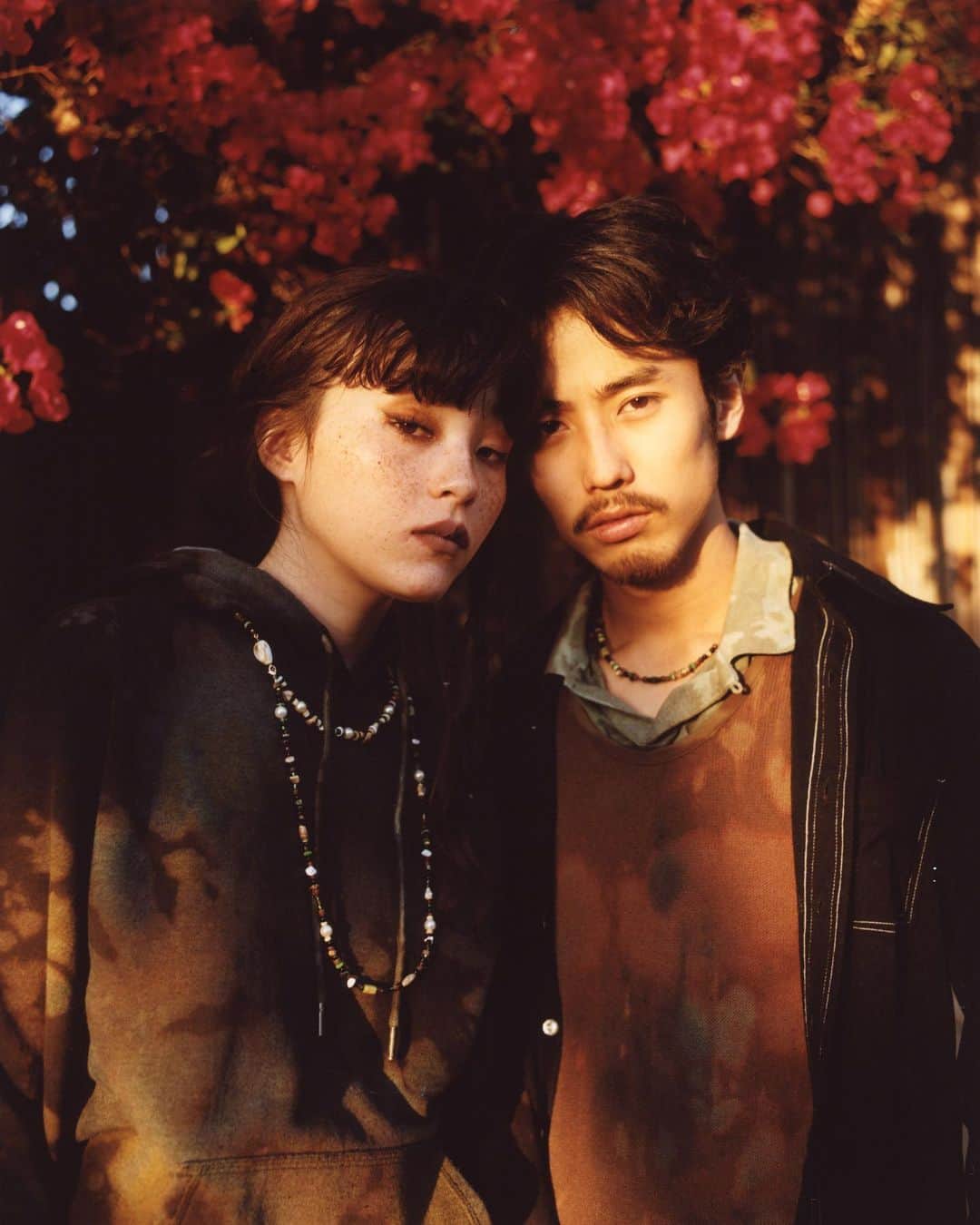 Shun Watanabeのインスタグラム：「🌴🌈🔮🌎🌺🌞🌅🌊@voguegirljapan “Freedom is a state of mind” Starring @sereeeenam and @himimojo  PHOTOGRAPHY @ibuki_k  VIDEOGRAPHY @atsukiito_  HAIR @tiagogoyahair  MAKEUP @sachikoomori  VIDEO EDIT @hazukic_c  EDITOR @genarai  STYLING＆CREATIVE DIRECTION @shun_watanabe」