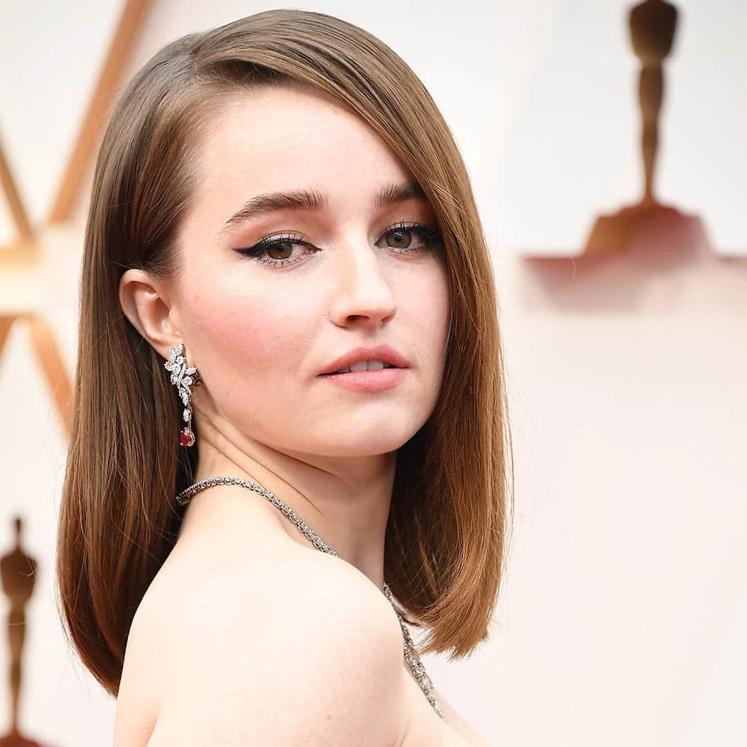 ハリー・ウィンストンさんのインスタグラム写真 - (ハリー・ウィンストンInstagram)「@kaitlyndever went for a classic look at the 92nd Academy Awards in #HarryWinston’s Classic #Diamond Lariat Necklace and Secret Cluster Diamond Earrings with Ruby Drops. #JewelerToTheStars #Oscars #HWSecrets #HighJewelry . . . Diamond Lariat Necklace Secret Cluster Diamond Earrings with Ruby Drops」2月11日 0時43分 - harrywinston