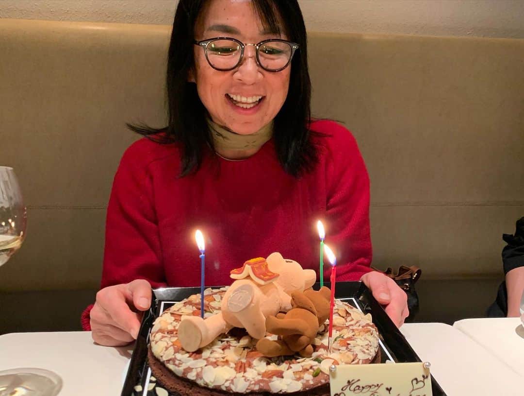中林美和さんのインスタグラム写真 - (中林美和Instagram)「いつ会っても素敵でカッコ良くて、 優しくてチャーミングなつぐみさん。 私たちの憧れであり、 目指すべき先輩が こんなに近くにいてくれることが本当に幸せです！ つぐみさんお誕生日おめでとう❤️❤️❤️ . #HappyBirthday @tsugumiw 💕💕💕」2月11日 9時12分 - miwanakabayashi