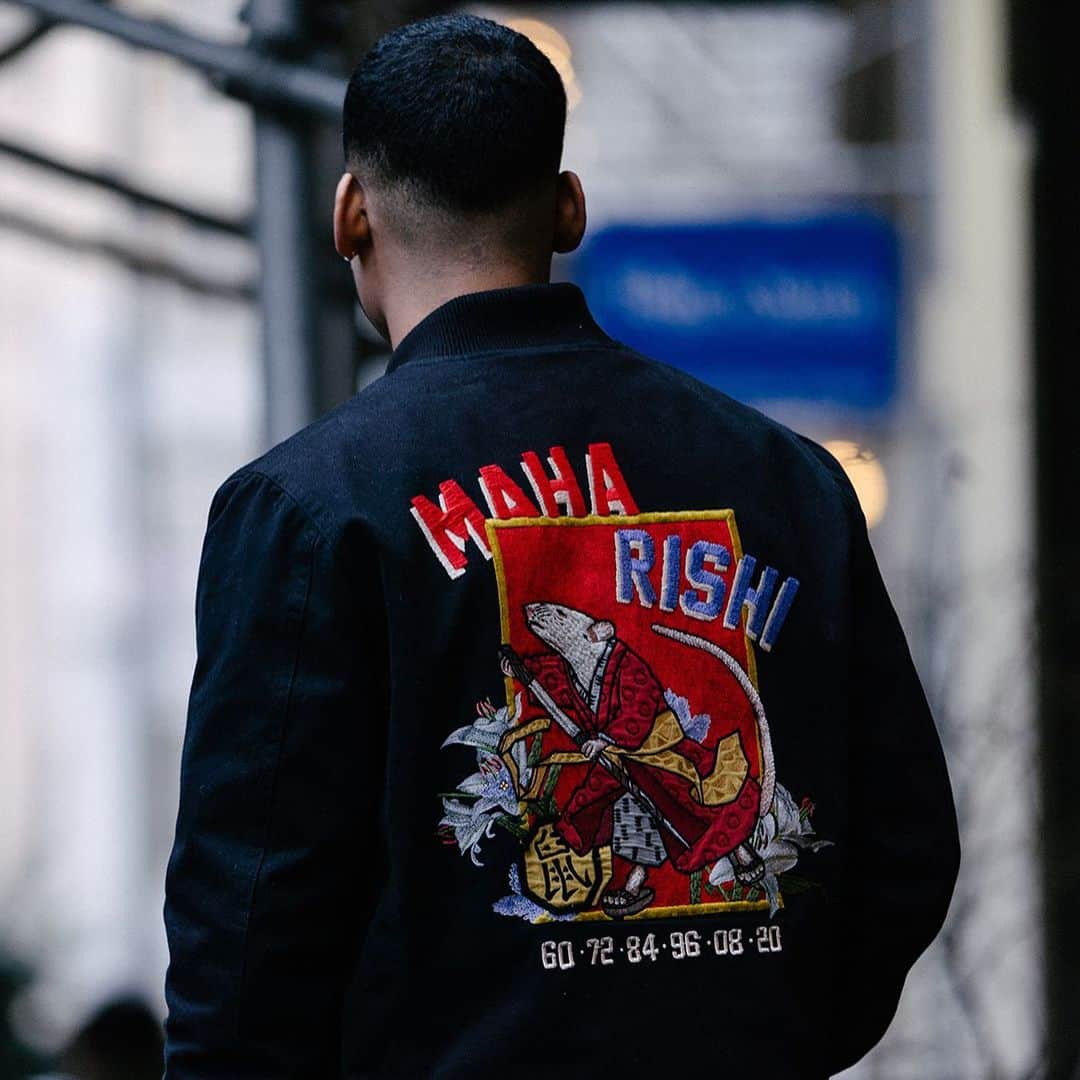 HYPEBEASTさんのインスタグラム写真 - (HYPEBEASTInstagram)「@hypebeaststyle: Check out some of the best streetstyle looks from those who attended #NYFW.⁠ See more by visiting the link in bio⁠⠀ Photo: Eddie Lee/HYPEBEAST」2月11日 7時28分 - hypebeast