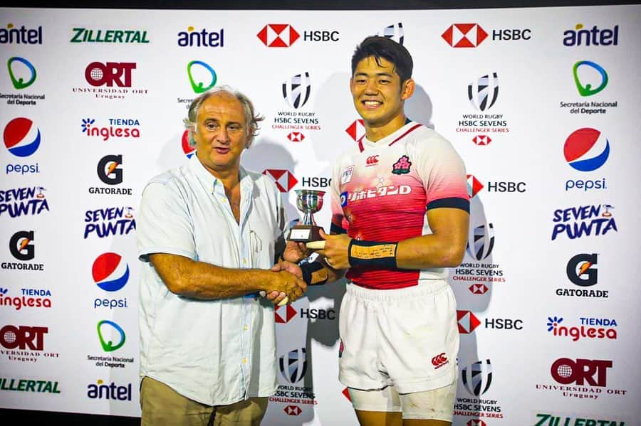 藤田慶和さんのインスタグラム写真 - (藤田慶和Instagram)「HSBC WORLD SEVENS CHALLENGER SERIES MONTEVIDEO BEST PLAYER🏆 ベスト プレイヤーに選出して頂きました🙏 率直に嬉しいです👏 もっと成長出来るように頑張ります！また応援お願いします🙇🏼‍♂️ ‪#セブンズ #日本代表 #sevens #japan #uruguay #montevideo #南米 #遠征 #gameday #10 #champion #優勝 ‬#bestplayer #一日一生」2月25日 18時16分 - yoshikazu15