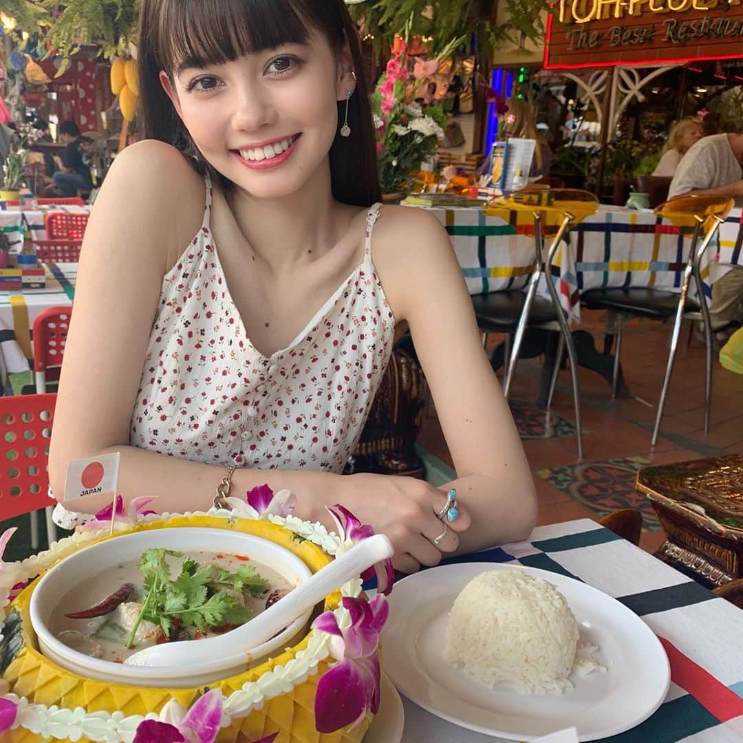 愛花さんのインスタグラム写真 - (愛花Instagram)「市場のごはんとパタヤビーチ☺️ #タイ #thailand #パタヤ #pataya #tomyum」2月25日 19時14分 - hi_erica_official