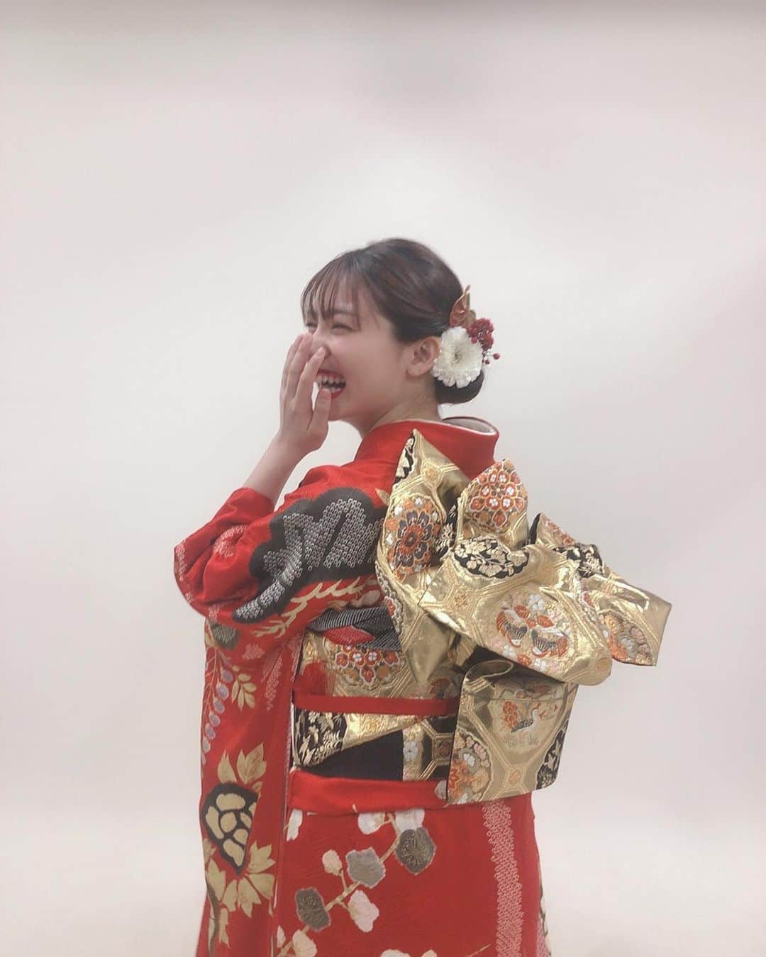 吉川愛さんのインスタグラム写真 - (吉川愛Instagram)「☺︎ 盛り沢山なイベントでしたね🔴 大好きな胡蝶しのぶ様とノーマンのコスプレできたし 振袖も着れたし。最高でした。 . そして、今日は22時から 「恋はつづくよどこまでも」 第7話放送です。みてね！」2月25日 19時19分 - ai_yoshikawa_official
