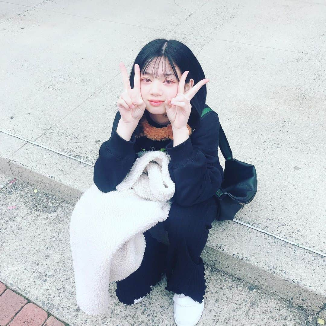 HAVE DREAM’Sのインスタグラム：「今日の動画は「ユニバでインスタ映えスポット」に行ってみました📸 女子にとっては、大事なスポットですよね〜😊 ついつい撮りたくなっちゃいます🧡  まだ見られてない人はぜひ見て下さい✨  そして、みんなのオススメスポットがあれば教えて下さい〜🌵 #USJ #ユニバ #インスタ映え #スポット #ハブドリ #havedreams」