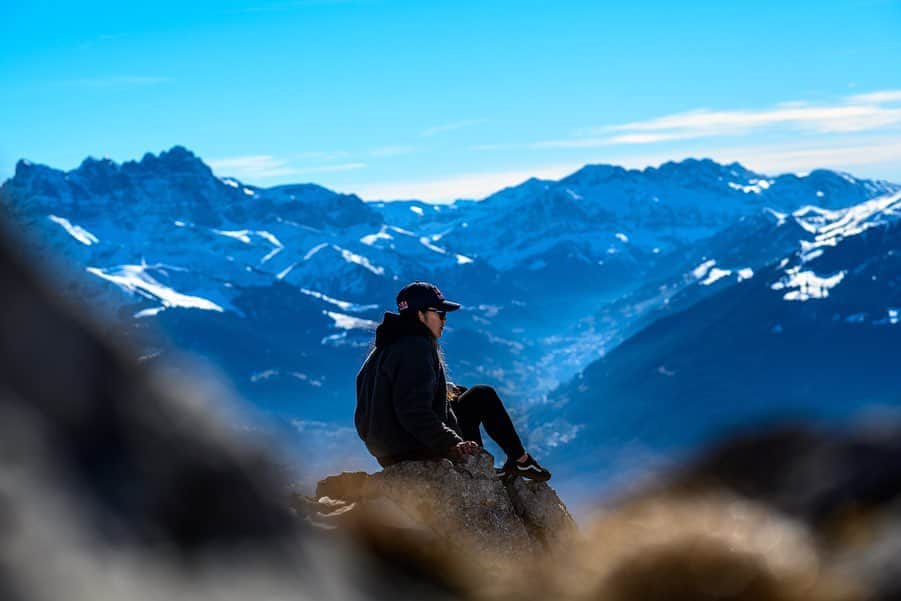 畠山紗英のインスタグラム：「This is what I love about Switzerland 🇨🇭❤️ 📸 @yn_lens」