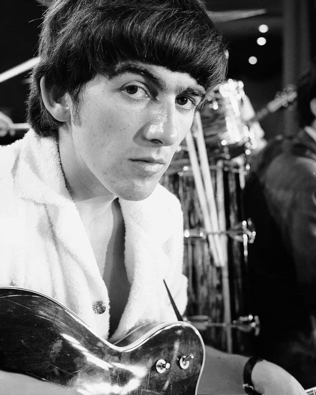 lifeさんのインスタグラム写真 - (lifeInstagram)「LIFE legend George Harrison was born 77 years ago today on February 25, 1943 in Liverpool, England. He is pictured here in 1964 on the set of the Ed Sullivan Show with the Beatles in New York. (Bob Gomel/The LIFE Picture Collection via Getty Images) #LIFElegends #GeorgeHarrison #Beatles」2月25日 23時46分 - life