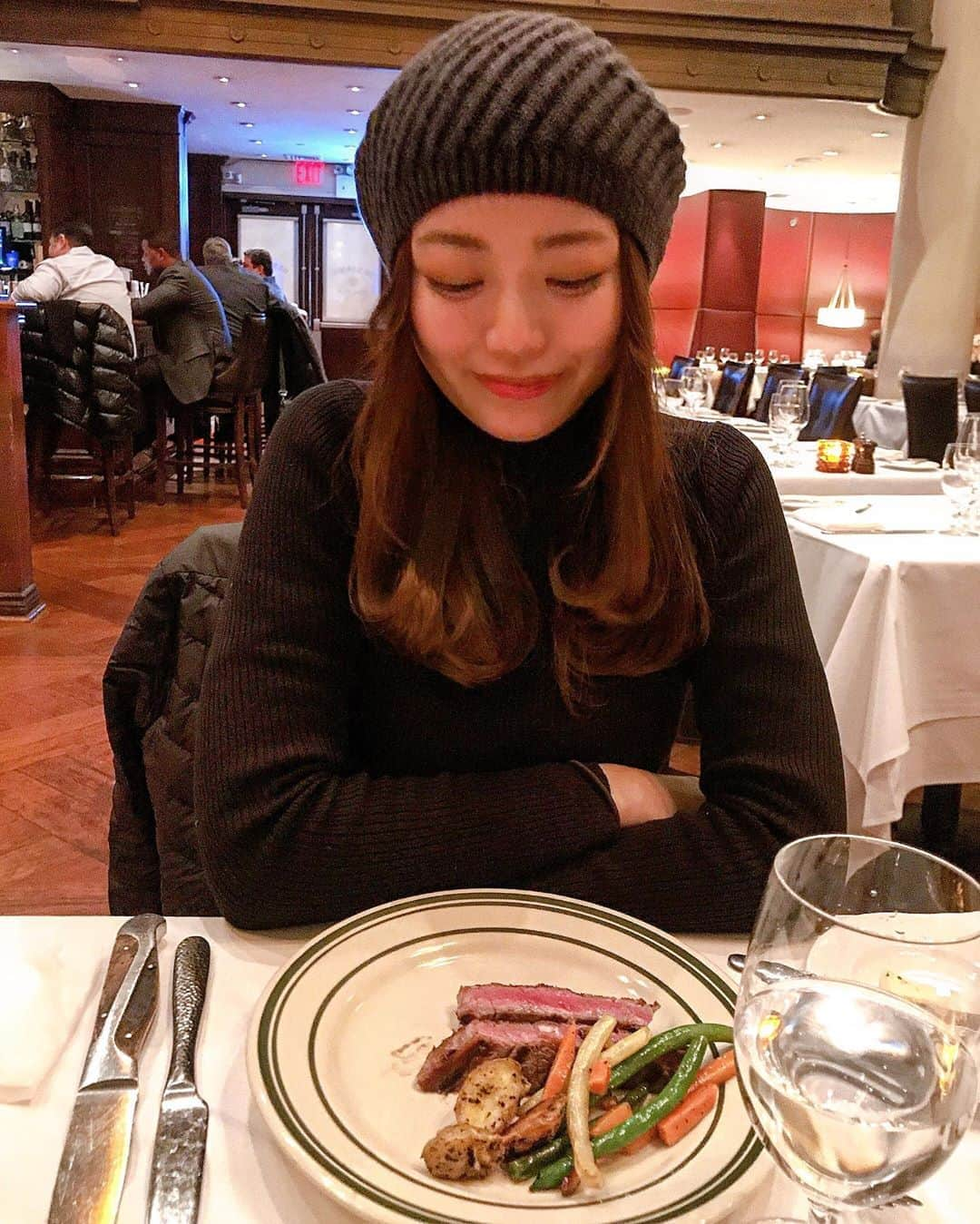 林愛夏さんのインスタグラム写真 - (林愛夏Instagram)「#benjaminsteakhouse  #newyork」2月25日 23時46分 - baby_manatsu