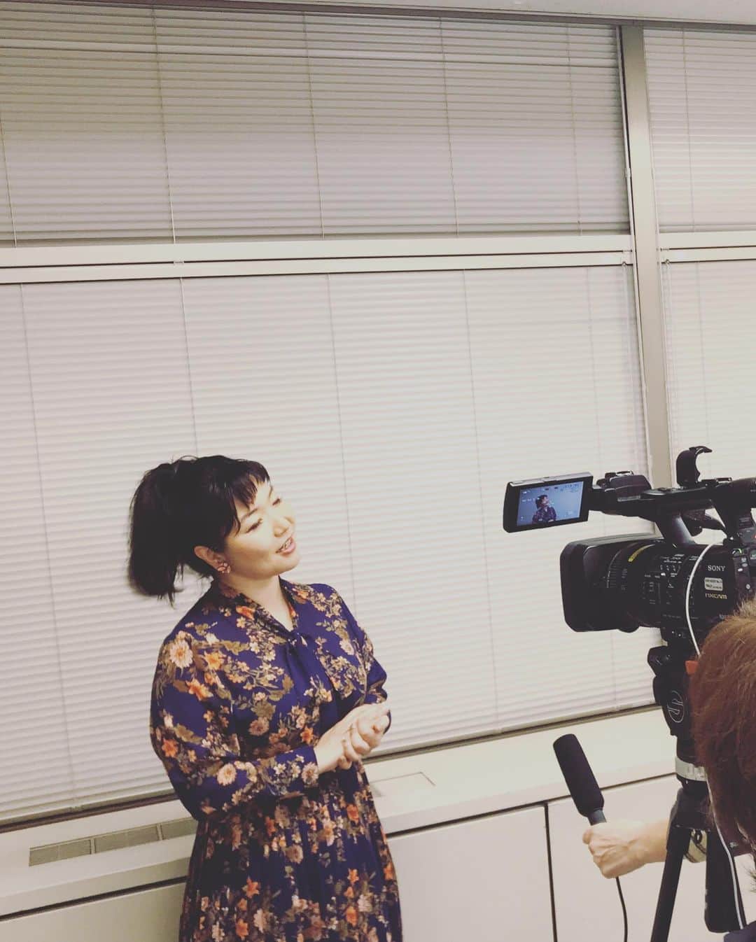 有坂美香のインスタグラム：「J:COM #取材 #港区観光大使  #有坂美香　#第11回港区文化芸術フェスティバル  #港区芸術祭　#港区　#jcom」