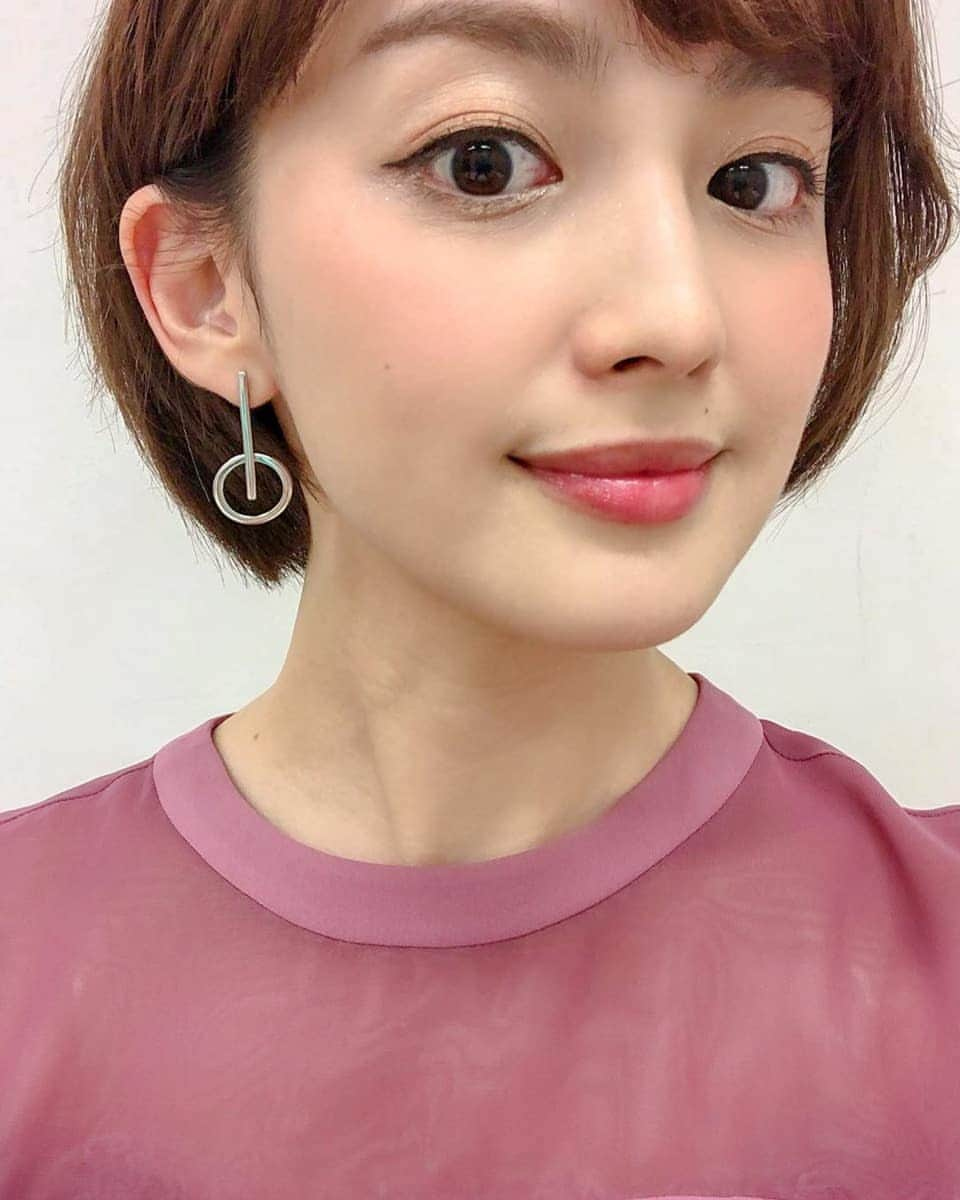 LIAR GIRL（女子アナ、他）さんのインスタグラム写真 - (LIAR GIRL（女子アナ、他）Instagram)「#宮司愛海 #アナウンサー #フジテレビ #かわいい #美人 #美女 #女子アナ #cute #beautiful」2月26日 0時03分 - tel_19141914