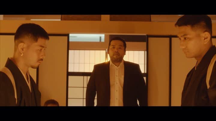 AKLOのインスタグラム：「New MV カマすor Die feat. ZORN Link in Highlights🎢」