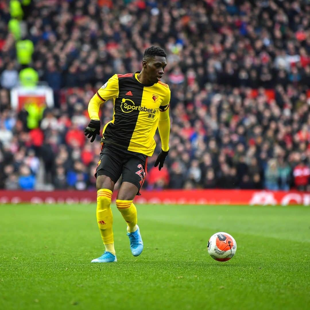 ワトフォードFCさんのインスタグラム写真 - (ワトフォードFCInstagram)「🇸🇳 One emoji to sum up @ismaila_sarr_18's return...」2月26日 0時30分 - watfordfcofficial