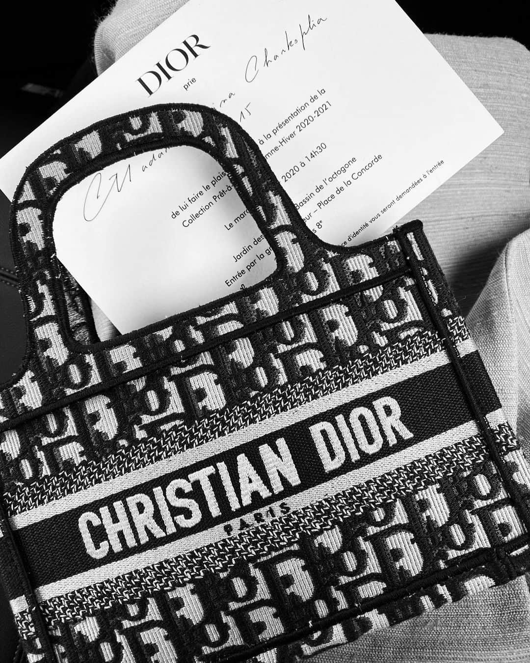 Zina Charkopliaさんのインスタグラム写真 - (Zina CharkopliaInstagram)「It’s been a dream @dior | Merci Dior Family」2月26日 1時05分 - zinafashionvibe