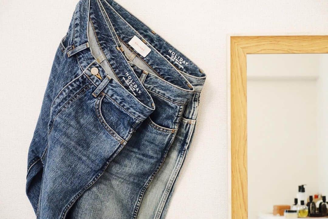玉城翔子さんのインスタグラム写真 - (玉城翔子Instagram)「お気に入りのジーンズ部屋に飾りがち👖」2月11日 9時23分 - shoco1116