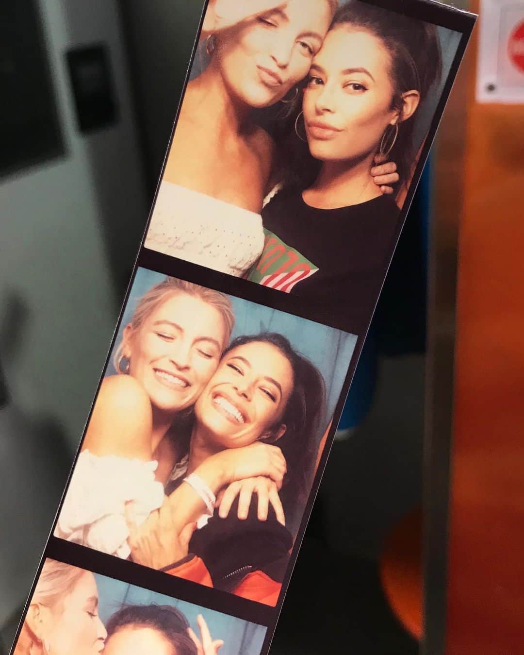クロエ・ブリッジスのインスタグラム：「This is my ride or die @brittneyberault. No one is more loyal or has a more generous spirit and I am lucky to go through life with our little friendship family (cc: @mercedesnatalia). Happy birthday bb!」