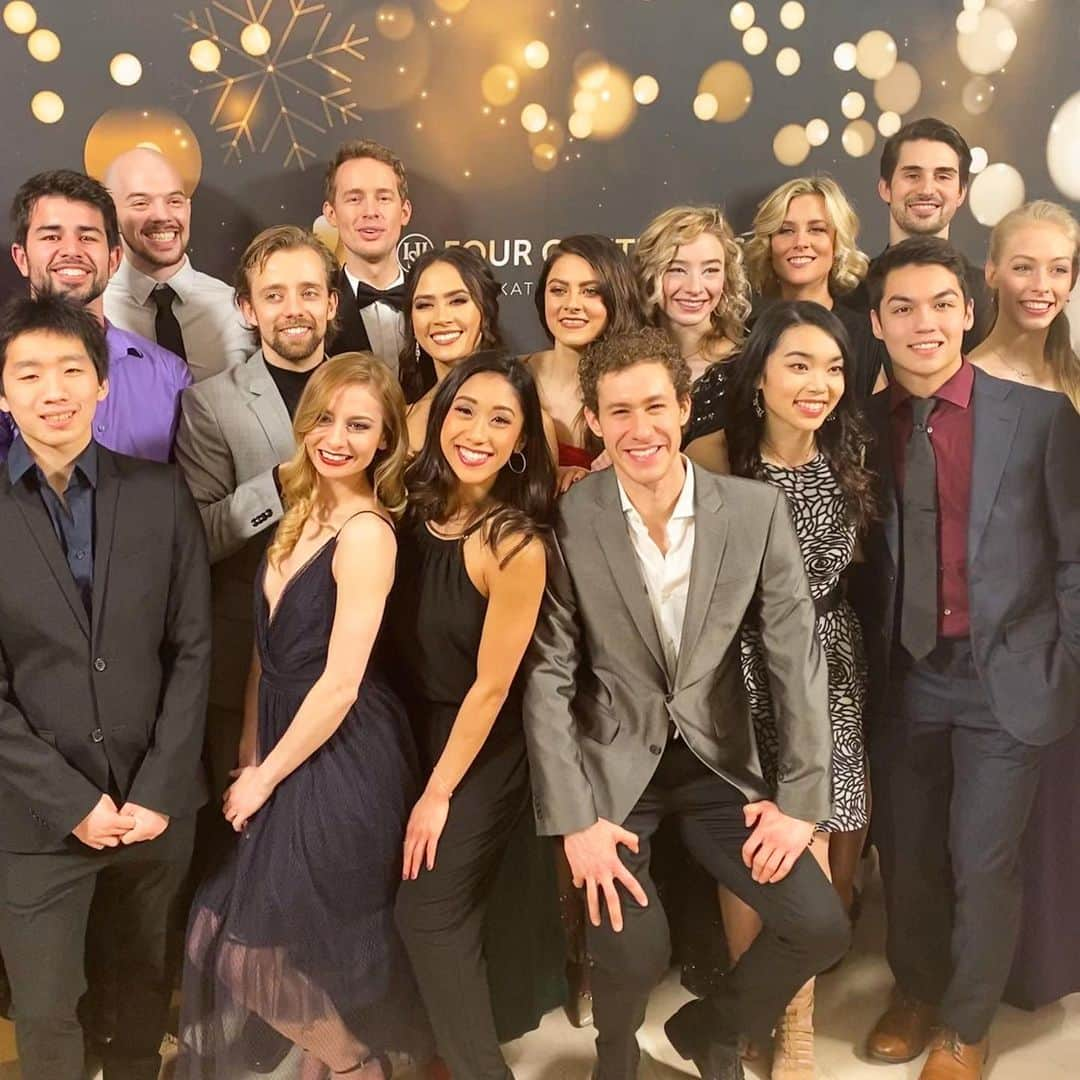 タラ・ケインさんのインスタグラム写真 - (タラ・ケインInstagram)「Team USA representing in Seoul #4cc2020 @usfigureskating ♥️ 🇺🇸」2月11日 10時54分 - tarahkayne