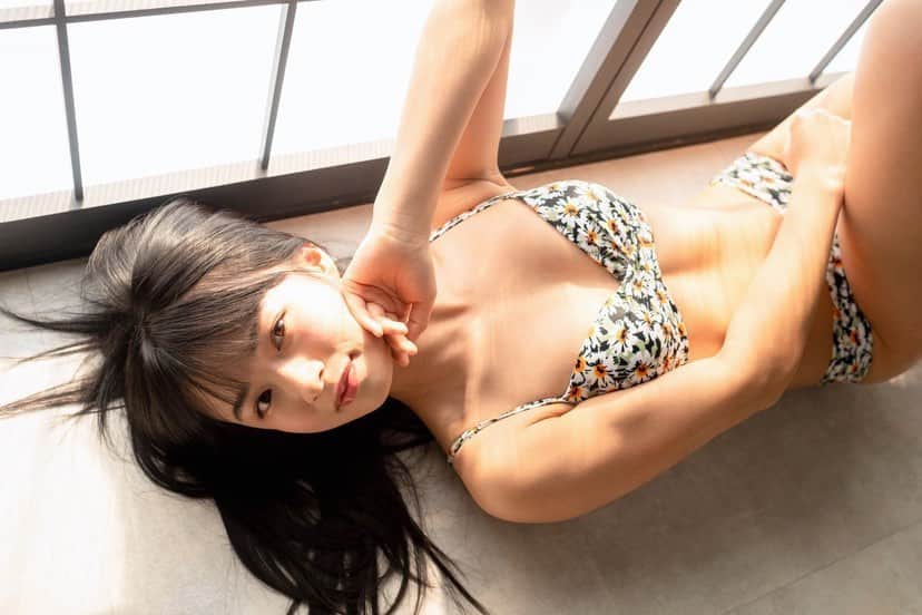 百川晴香　腹毛 