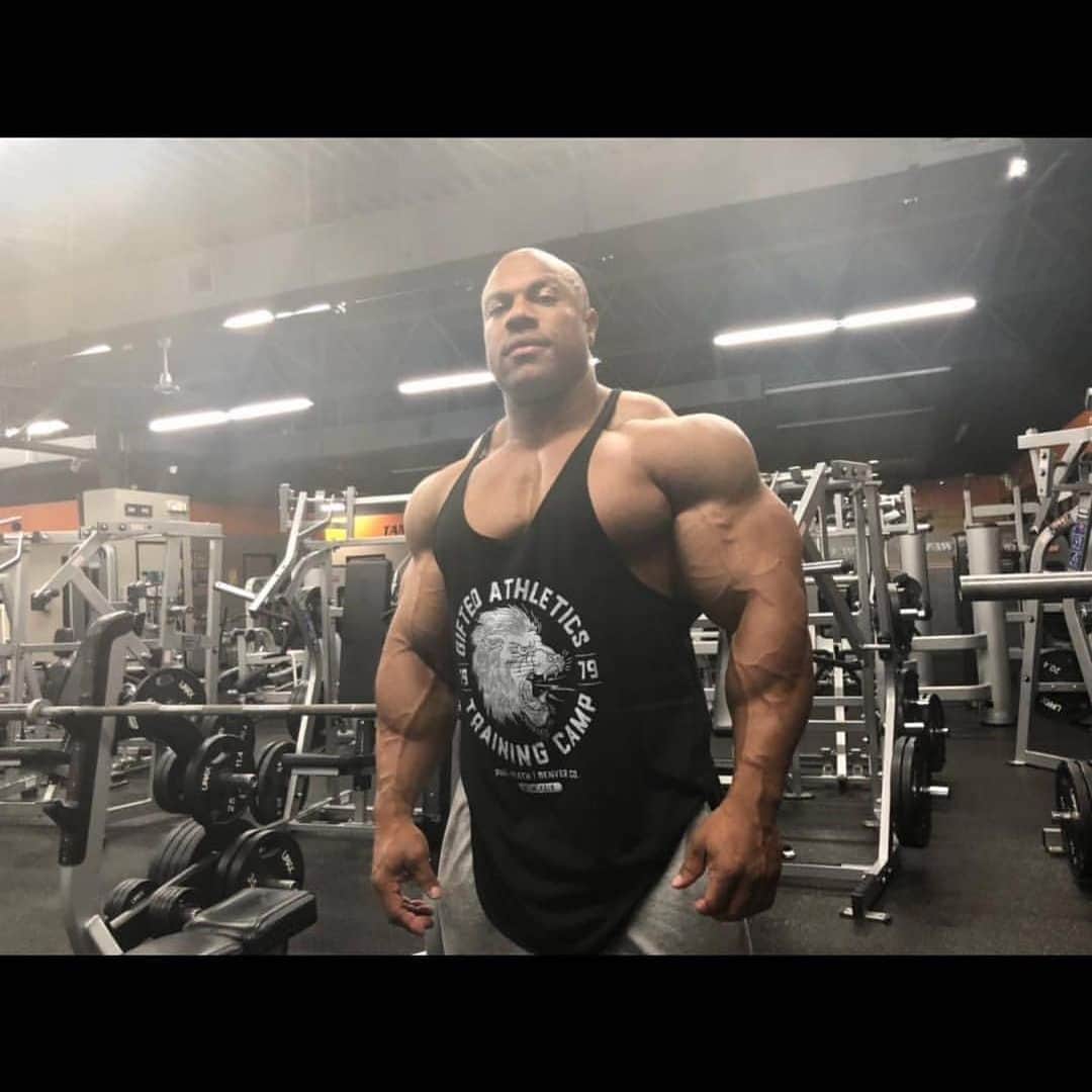 Phil Heathのインスタグラム：「Decide to be your absolute best, when it’s not convenient, when there’s no applause and especially when the odds aren’t in your favor. Be courageous, be encouraged and by all means kick some f’n ass this week!!!」