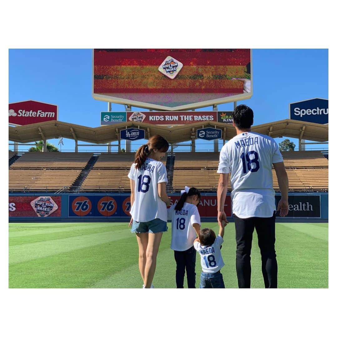 前田健太さんのインスタグラム写真 - (前田健太Instagram)「Dear Dodgers, Players, Staff, and Fans,  I would like to take this moment to express my gratitude for welcoming my family from Japan to Los Angeles. Coming from Japan, there were a lot of difference from both living in the United States and playing in MLB for the first time, but you guys have made every moment enjoyable and I’m happy to have belonged to a fantastic organization. Being able to play in back to back World Series was truly a highlight of my baseball career. I thank the amazing staff and teammates for the past 4 seasons as I learned a tremendous amount from each and one of you. I also appreciate the fans for cheering me both on and off field.  I will do my best to level up and win games for the Twins.  I’ll see you next in the World Series.  @dodgers  #thankyou  #dodgers」2月11日 12時06分 - 18_maeken