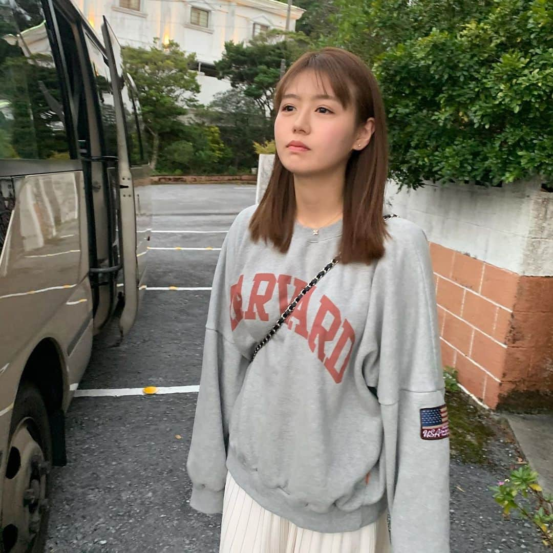 井口綾子さんのインスタグラム写真 - (井口綾子Instagram)「沖縄にロケ来てます🐕 東京寒かったからコート着なくていいの嬉しい〜🥰✨」2月11日 12時09分 - ayako_inokuchi