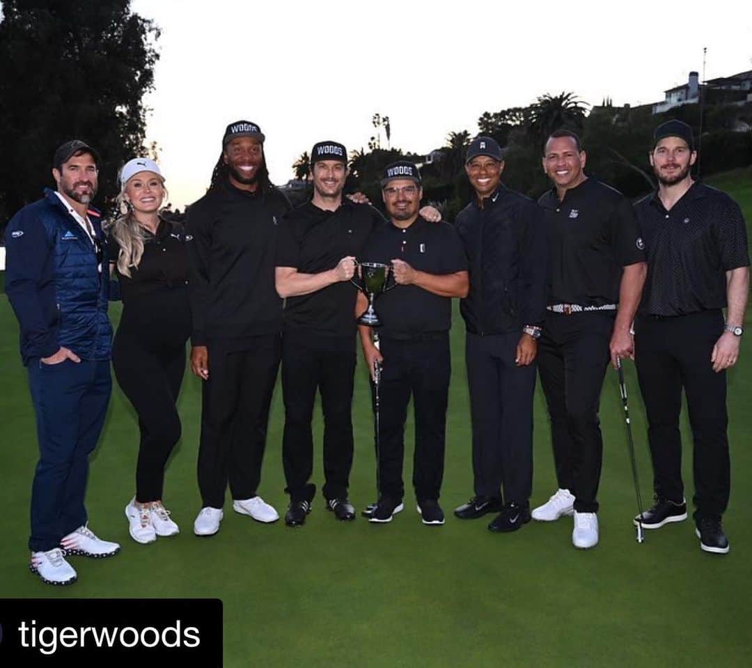 のインスタグラム：「Playing next to @tigerwoods @blaironealgolf @larryfitzgerald @theoliverhudson @arod was amazing! Shout out to @pingtour @bettinardigolf @travismathew @gfore for the gear!」
