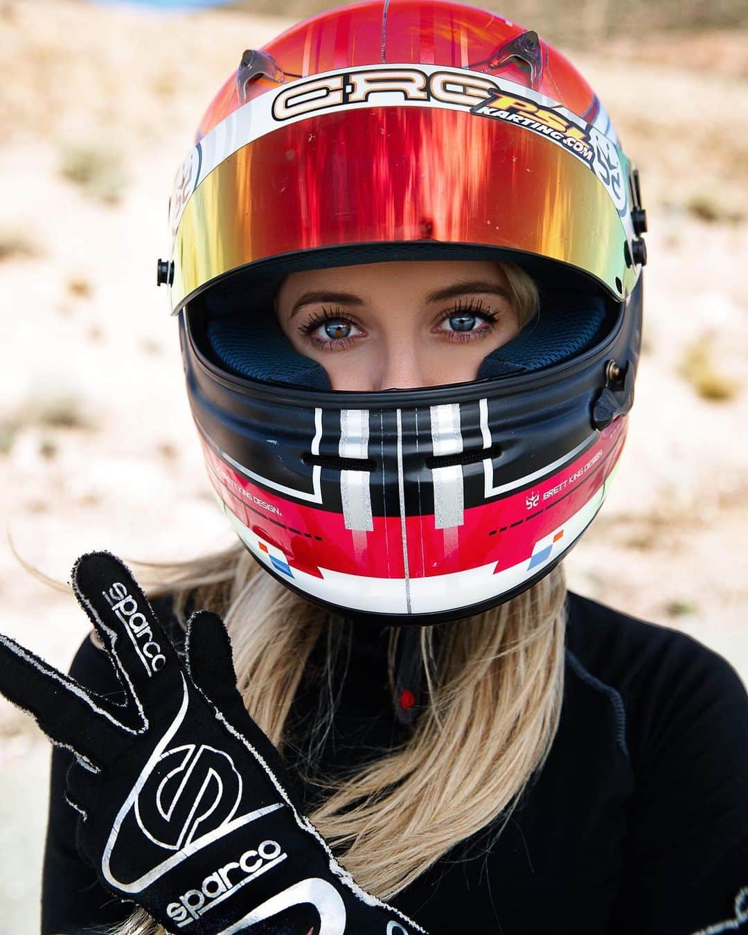 Lindsay Brewerのインスタグラム：「In my element🏁 •  photo by:@logan_kunde」