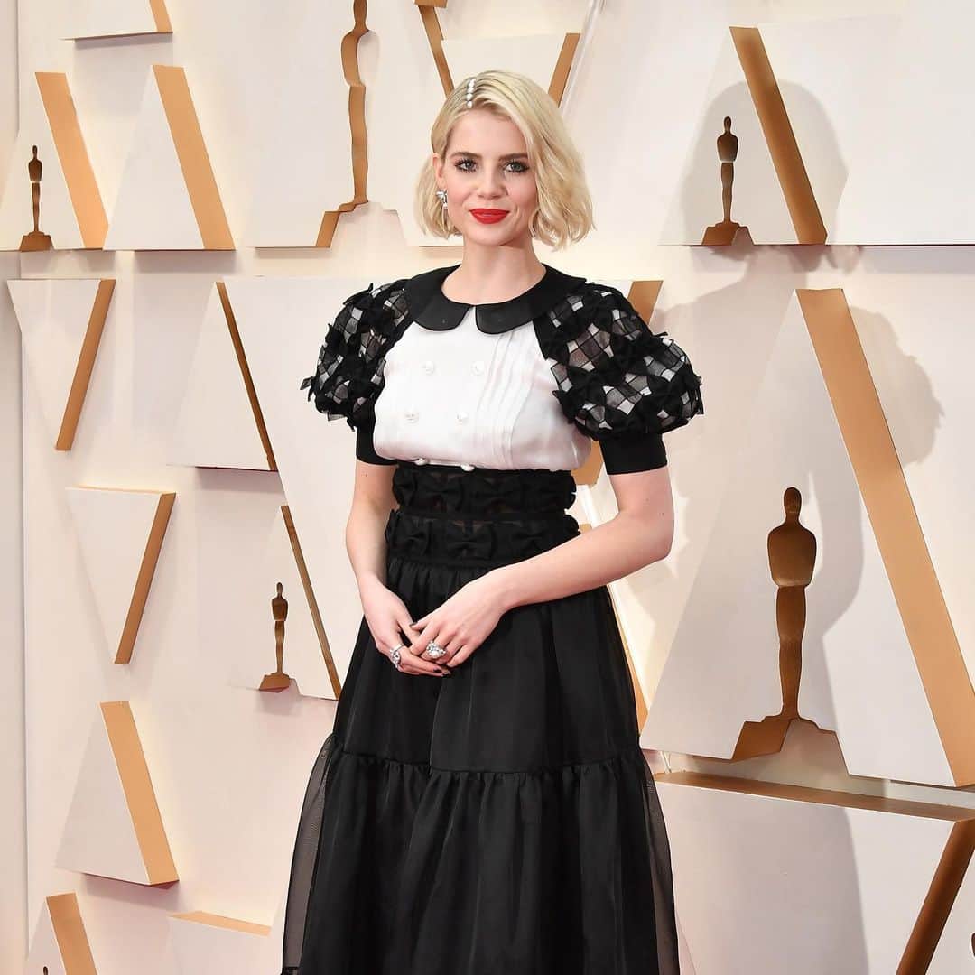 シャネルさんのインスタグラム写真 - (シャネルInstagram)「Actress Lucy Boynton wore a look from the Spring-Summer 2020 Ready-to-Wear collection at the 92nd Academy Awards.  #CHANELinCinema #CHANELSpringSummer #CHANEL @LucyBoynton1 #LucyBoynton #Oscars @TheAcademy @CHANEL.beauty #CHANELMakeUp #CHANELFineJewelry」2月11日 18時55分 - chanelofficial