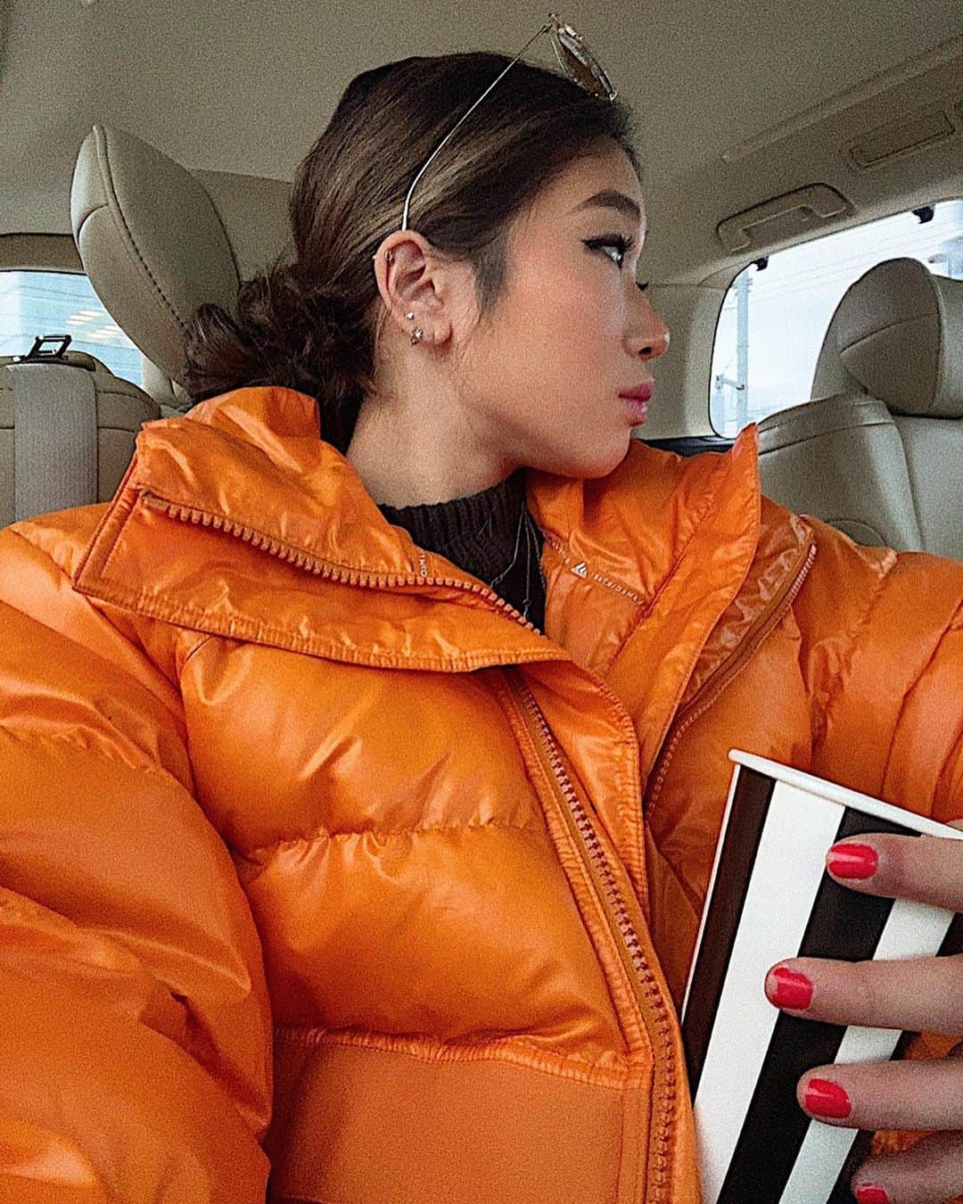野中生萌さんのインスタグラム写真 - (野中生萌Instagram)「The best/cute down jacket perfect for a cold day 🍊🥕🍅🦐🔥🧡🟧🟧🟧」2月11日 20時04分 - nonaka_miho