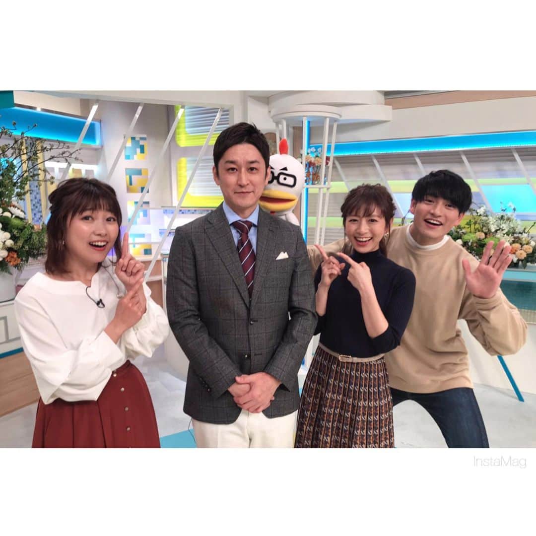 のインスタグラム：「. . 財津さんの代打で 舞さんがスタジオに🐈🐈 毎回思う。見た目の可愛らしさと中身のサバサバ感のギャップが…すさまじい。すてき🤣✨ . そして本日、森アナお誕生日🎂 おめでとうございます！！ ボソッと呟く一言が絶妙に笑えます…✨さらに筋肉ムキムキマッチョ年になりますように。 . #バリはや #森さん #いつも冷静沈着 #筋トレの話の時は前のめり #森さん一体どこへ向かう #FBS #財津さんリフレッシュで金沢へ✈️ #白川郷 #ミステリーハントしたかな #アナザースカイしたかな」